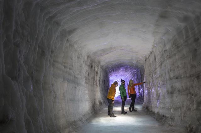 Into the Glacier