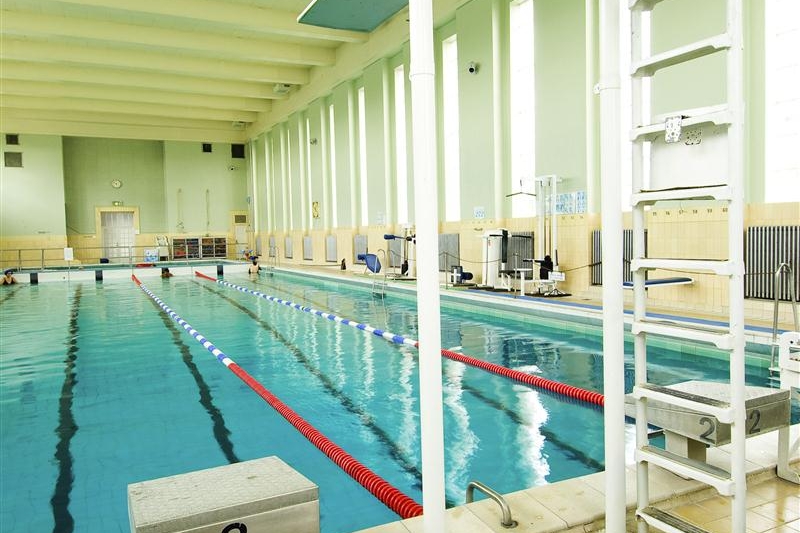 Reykjavík Swimming Hall sundhöllin.jpg