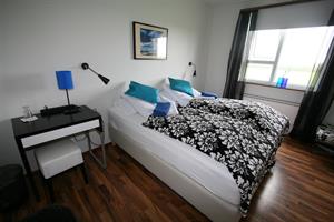 Double room with shared bathroom