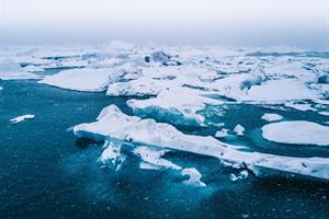 Icebergs at Jökulsárlón Glacier Lagoon2