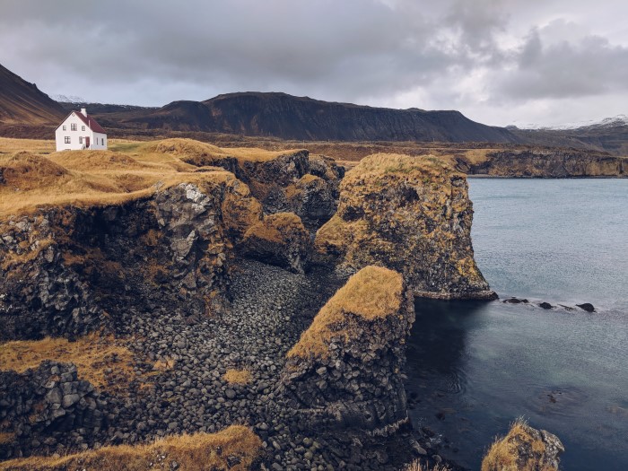 Arnarstapi on Snæfellsnes Peninsula Arnarstapi on Snæfellsnes Peninsula