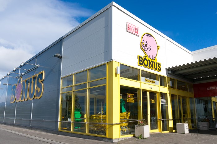 Bónus grocery store Bónus grocery store