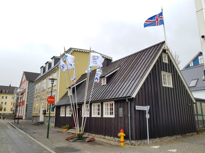 Aðalstræti 10 Aðalstræti 10