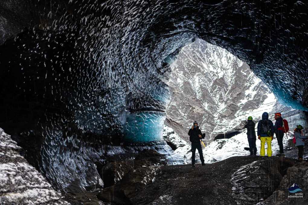 iceland cave tour
