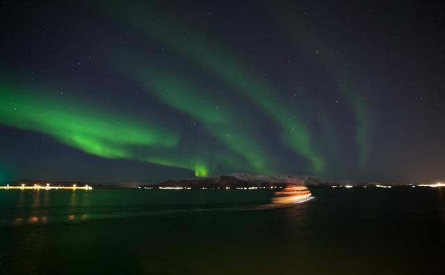 Northern Lights over Faxafloi Bay Northern Lights over Faxafloi Bay