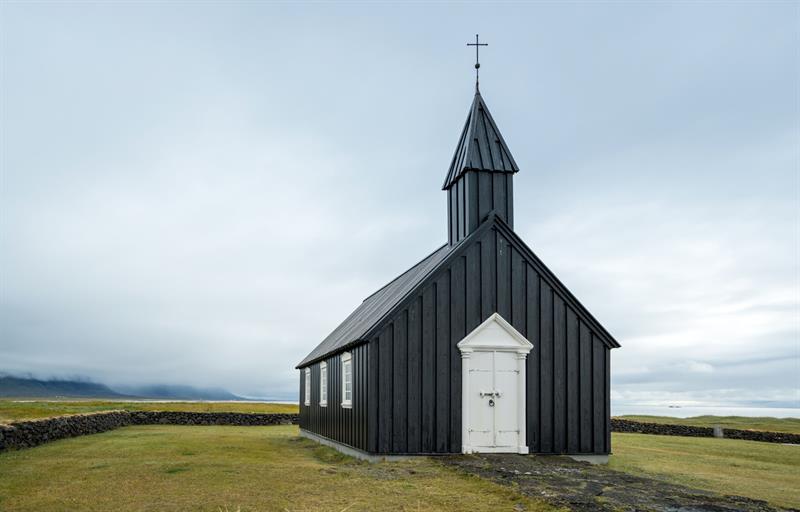 Buðir Church