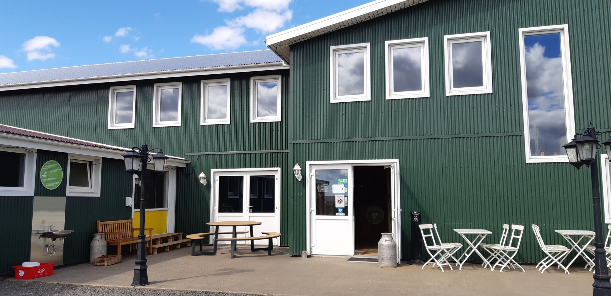 Í Efstadal er gisting og veitingastaður Í Efstadal er gisting og veitingastaður