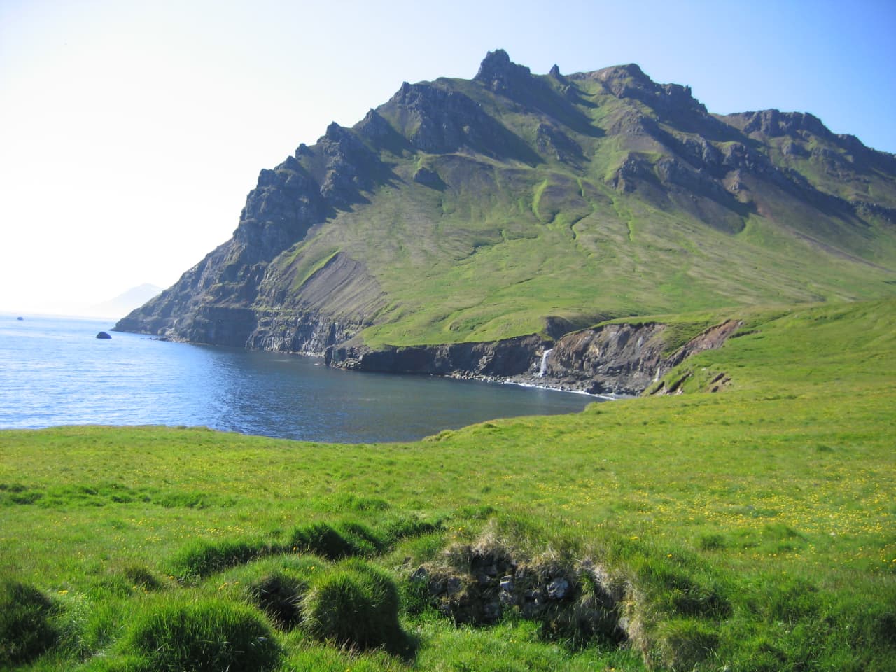 Víknaslóðir.jpg Víknaslóðir.jpg