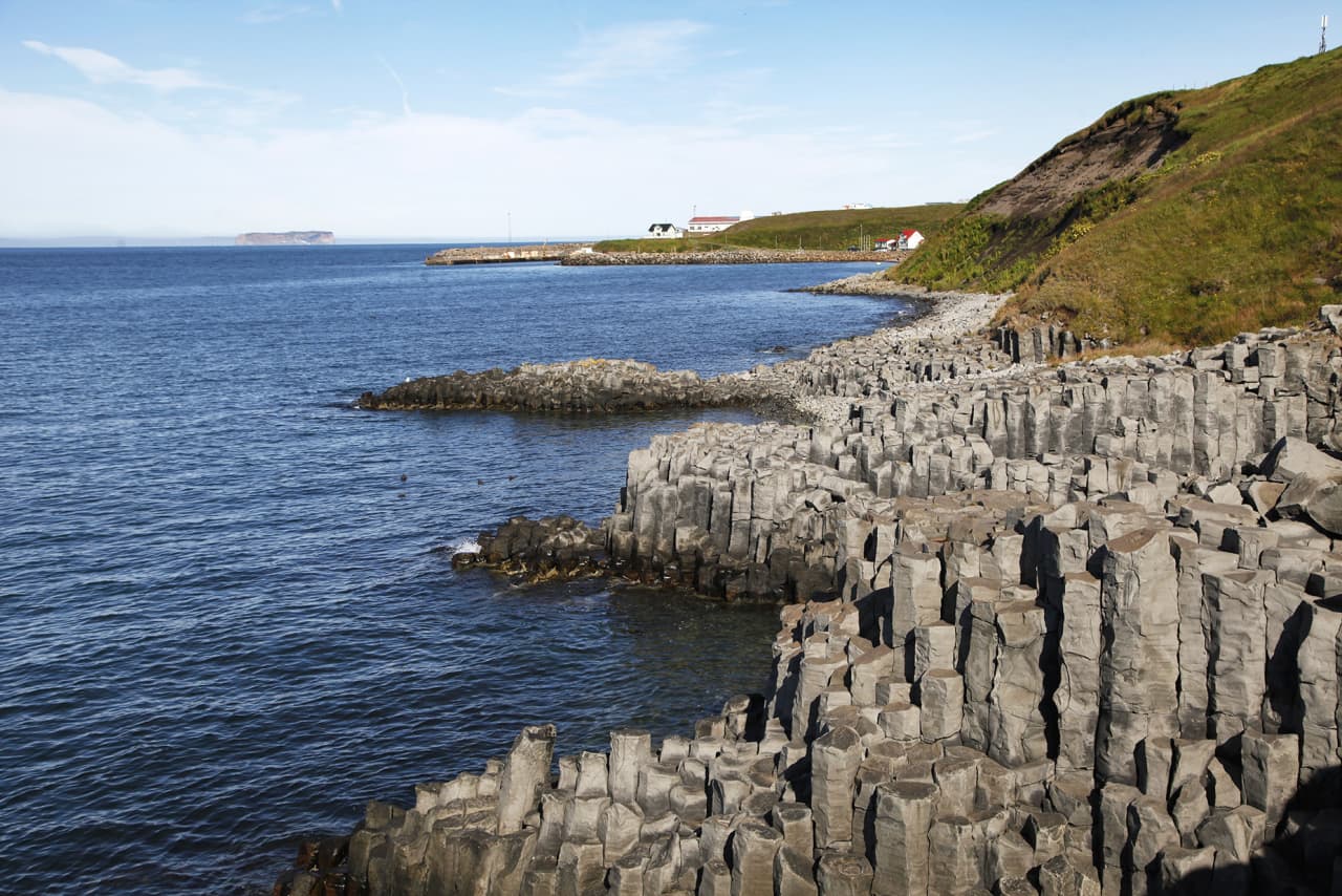 Hofsós basalt north visit.jpg