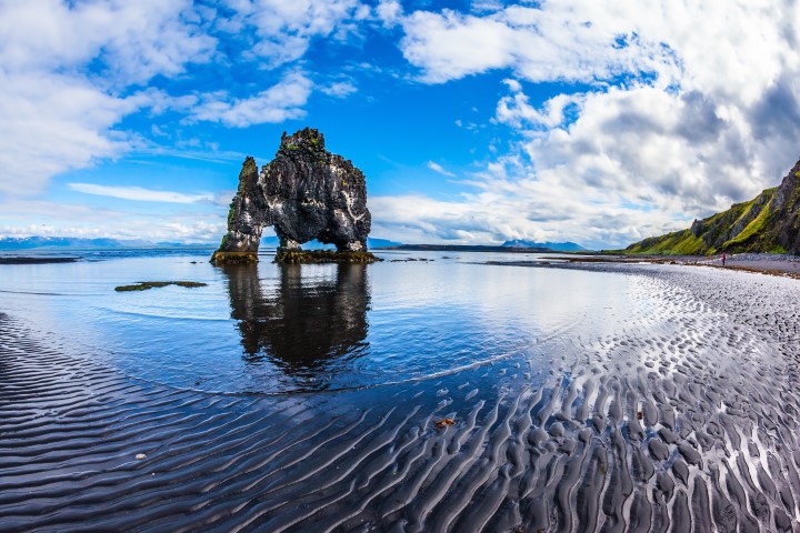shutterstock_693578251 - Hvítserkur (Small).jpg shutterstock_693578251 - Hvítserkur (Small).jpg