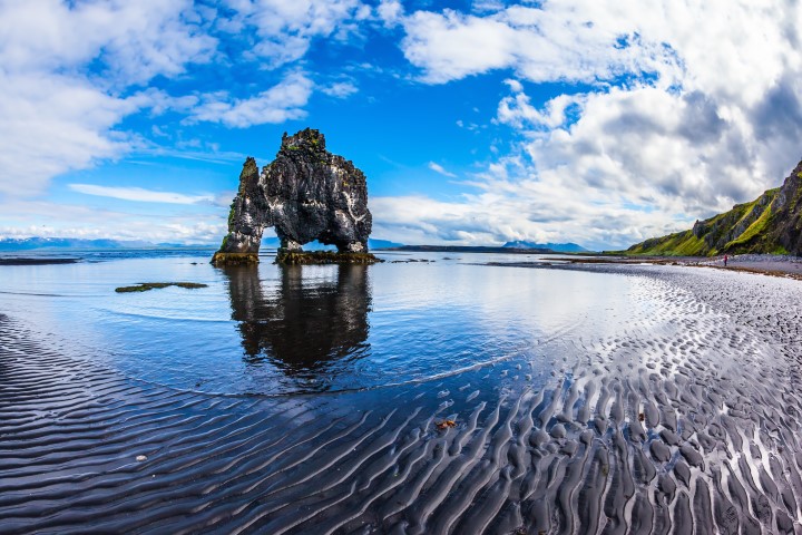 shutterstock_693578251 - Hvítserkur (Small).jpg