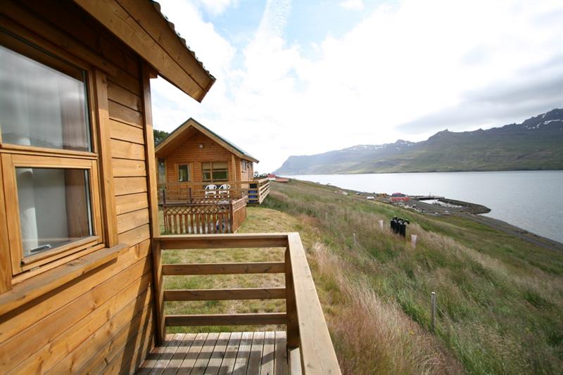 Sólbrekka Cottages in Mjóifjörður