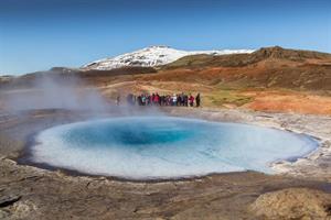 Geysir hot spring area